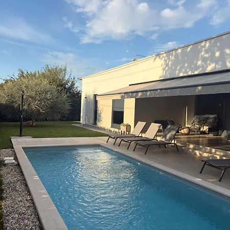 Olive Villa