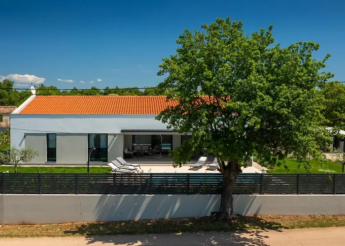 Olive Villa